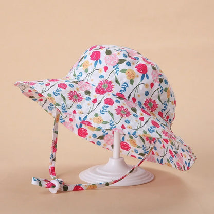 The GiggleGuard - Children Beach Hat