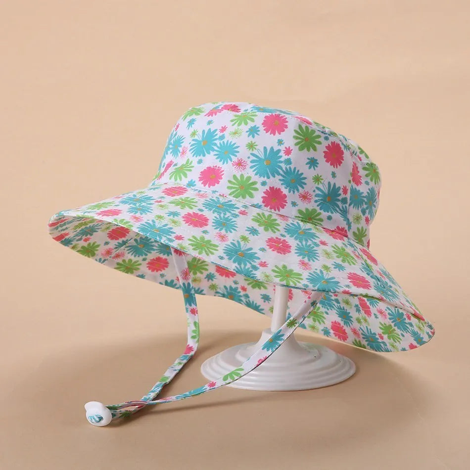 The GiggleGuard - Children Beach Hat
